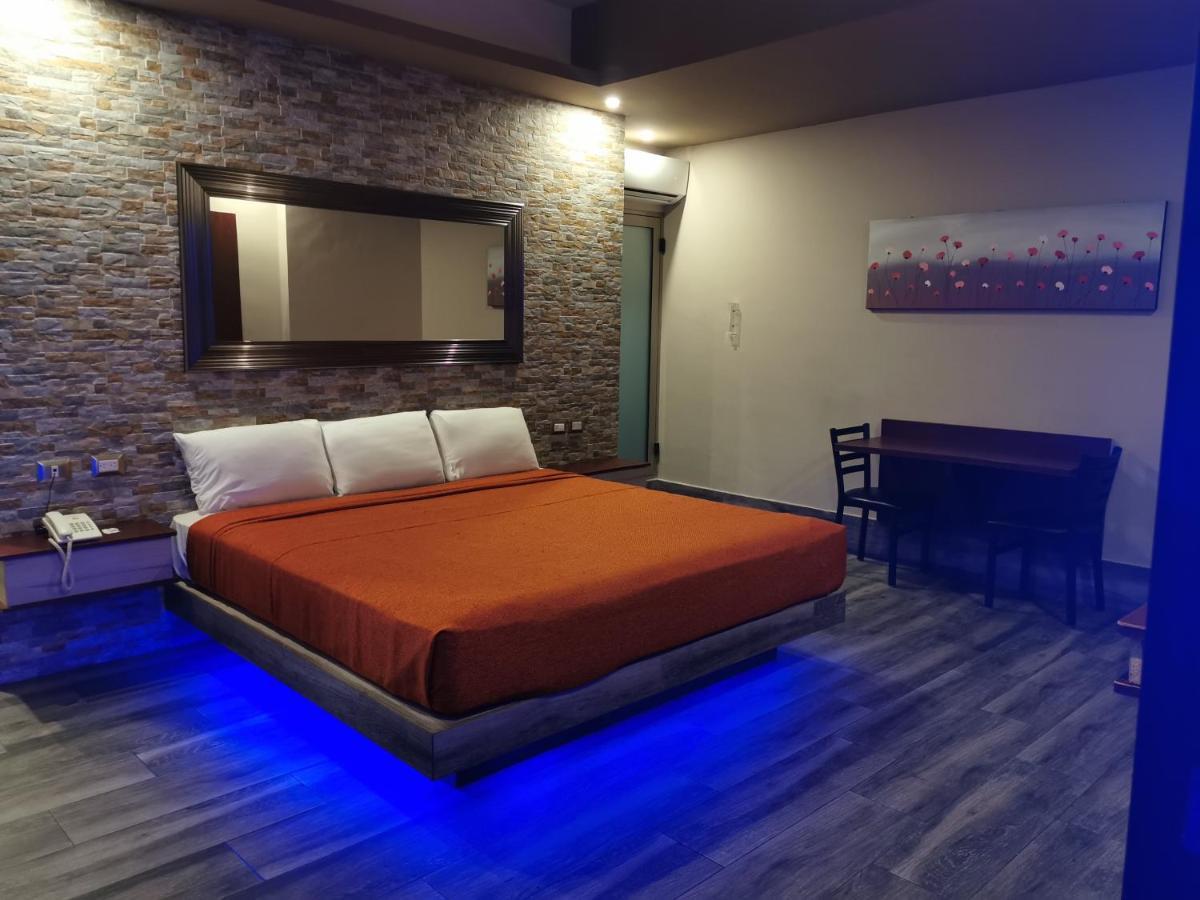 Hotel Plaza Arteaga 몬테레이 외부 사진